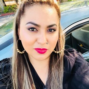 Meet your Posher, Guadalupe